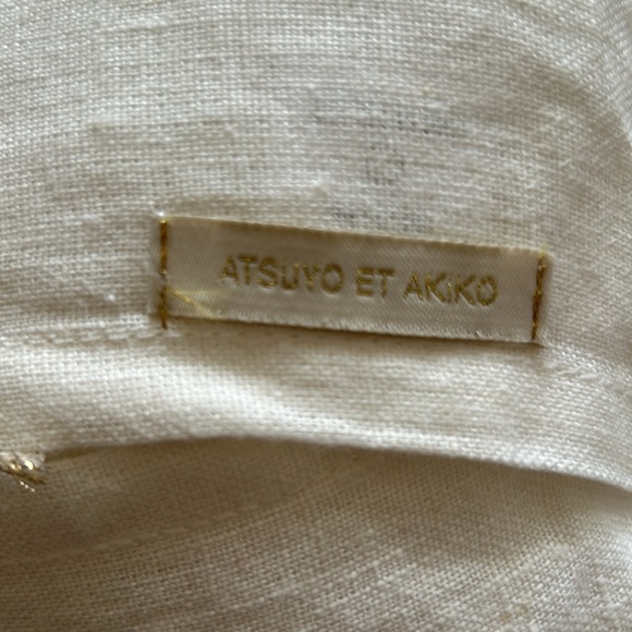 Linen pillow with tassels. - Picture 3 of 5